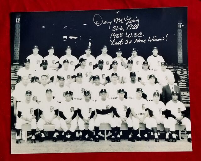 Detroit Tigers Denny McLain Signed wire photo 30th win 9-14-68 B&W SI photo  JSA