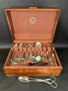 Vintage Naken's Silverware Chest & Mixed Set Rogers Silver Plate Felt Drawer ++ - Picture 1 of 20
