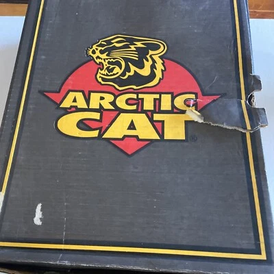 Arctic Cat Kids Muffie Snow Boots Size 4 Violet Girls Winter Shoes Used - Image 1 of 4