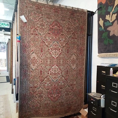 Brand new Karastan Rug Original 700-719 Empresss Kirman 5'.9"x9' (1.75mx2.74m) - Image 1 of 4