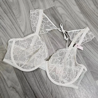 Victoria's Secret Dream Angels - Tease 34B White Cap-Sleeve Unlined Demi Bra - Image 1 of 2