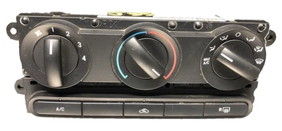 Ford Mustang 2005-2009 calefacción aire acondicionado temperatura climatización climatización Foto 1 de 4