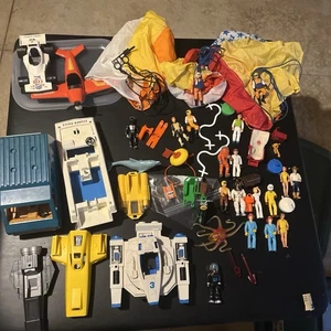 Vintage Fisher Price Adventure People Lot Parachute, Figures, Vehicles Accessory - Picture 1 of 17