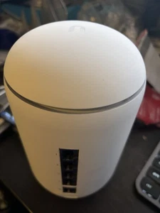 Ubiquiti UniFi Dream Machine Security Gateway Network UDM - Afbeelding 1 van 1