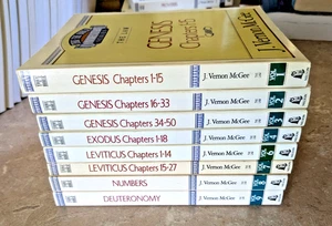 J. Vernon McGee Commentaries THE PENTATEUCH--8 Softcovers FAST SHIPPING - Imagen 1 de 1