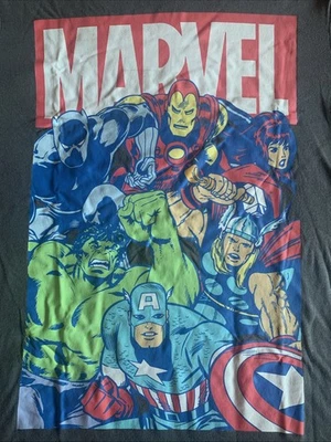 NWOT Marvel Avengers Captain America Iron Man Hulk Group Graphic T-Shirt Size YL - Image 1 of 4