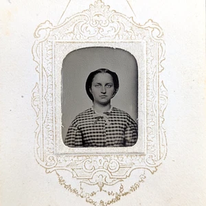 1860s Gem Tintype Young Woman Victorian Fashion J H Daniels Paper Frame - Picture 1 of 5