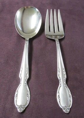 ROYAL MANOR aka OBRA MAESTRA aka CLARIDGE Plateado Tenedor para Servir y Cuchara de Bayas Foto 1 de 3