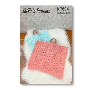 Patrón de tejido 2 mantas para muñecas 4 tamaños KP694 - Imagen 1 de 8