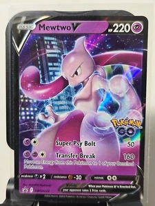 Juego de cartas coleccionables Pokémon raros Mewtwo V SWSH223 | Pokémon promocionales Black Star - Imagen 1 de 6