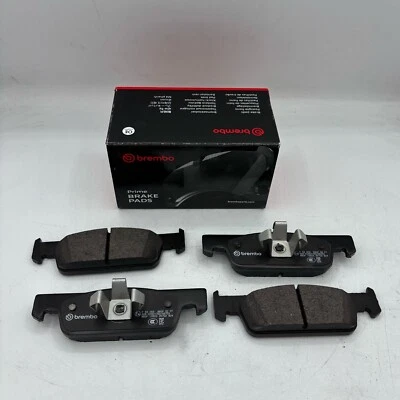 KIT PATTINI FRENO PASTIGLIE FRENO BREMBO SMART 453 TWINGO 0.9 1.0 - Immagine 1 di 2