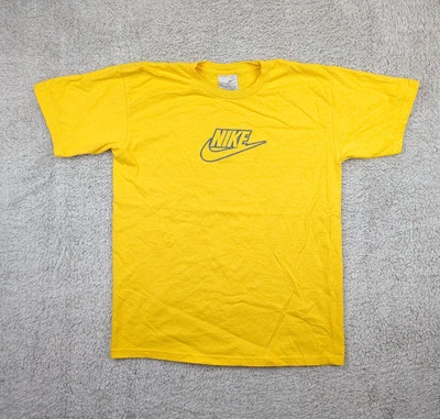 Nike Youths Front Logo Outline Stitch Yellow T-shirt Size XL 18-20 Classic Style - Image 1 of 4