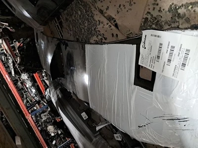 Alerón trasero 86556594 para 2024 Hummer EV 3021906 Foto 1 de 4