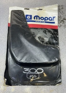 Mopar 82204531 PREMIUM REAR SPLASH GUARDS Chrysler 300M NEW Old Stock - Picture 1 of 6