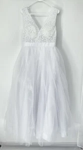 June bridals NWT white tulle dress Lace Sleeveless Women’s Lined Custom V Neck - Picture 1 of 8