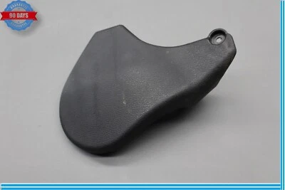 06-13 奥迪 A3 A3 Quattro 右乘客侧座内装饰帽盖 Oem — 第 1/4 张图片