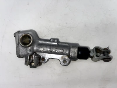 Kawasaki KX250F 2005 04-10 cilindro maestro trasero Foto 1 de 4