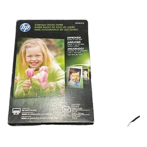 HP PHOTO CREATIONS Everyday Photo Paper 100 Sheets 4x6 Glossy Q5440A Sealed NEW - Picture 1 of 2