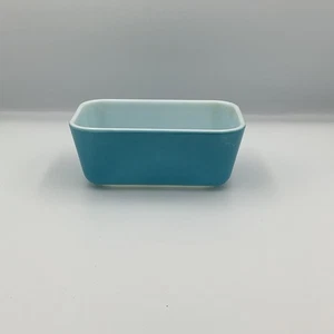 Vintage Pyrex Turquoise Blue Refrigerator Dish Small Rectangular 502B - Picture 1 of 9