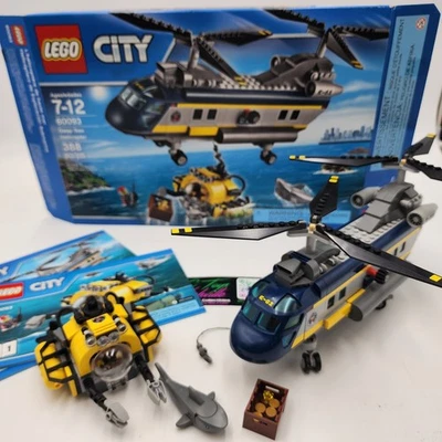 LEGO CITY: Deep Sea Helicopter (60093) - 100% complete with Minifigures - Image 1 of 4
