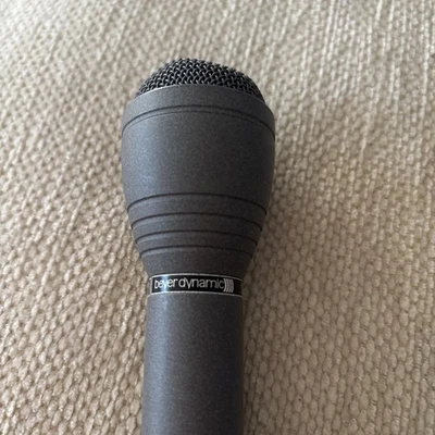 BeyerDynamic M 58 N(C) Dynamic Microphone - Image 1 of 4