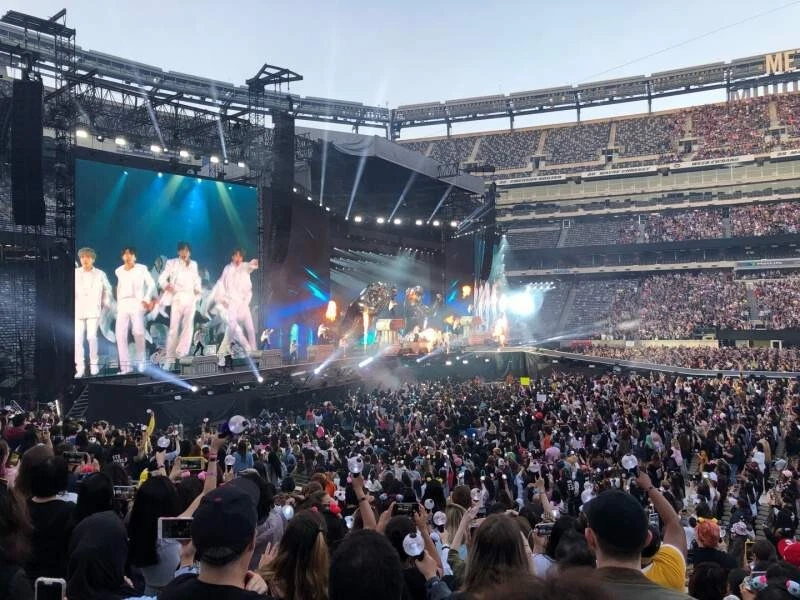 Rolling Stones "Platinum" tickets PAIR MetLife May 23 - Image 1 of 1