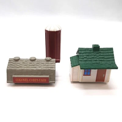 3pc Replacement Parts for Galoob Micro Machines Colonel Cobb's Farm Playset 1994 - Image 1 of 4