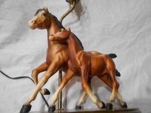 Vintage Breyer Horse Figurines Lamp Bay Running Mare & Foal NICE! Working - Picture 1 of 16