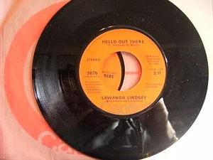LAWANDA LINDSEY Hallo Out There/TOP OF THE MORNING TO YOU NEUWERTIG 45 Original. Ärmel - Bild 1 von 1