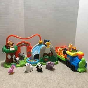 Fisher Price Little People Sorpresa Suono Zoo e Treno con Animali e Custode Zoo - Foto 1 di 15