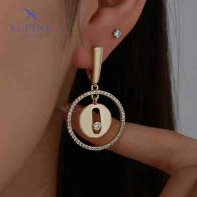 Pendientes circulares geométricos de longitud media de moda Foto 1 de 4