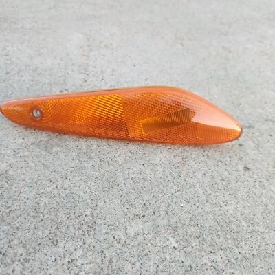 1999-2001 Isuzu VehiCROSS Marker Light Right Passenger Front Lamp Fender Corner - Imagen 1 de 3