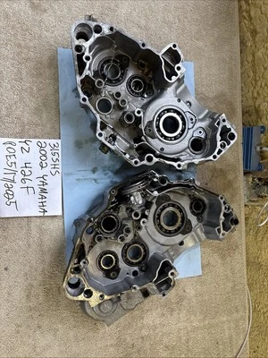 Yamaha YZ 426F 2002 manivela caja mitades juego par 315 Foto 1 de 4