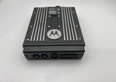Motorola APX 7500 M30URS9PW1AN 7/800MHz  transceiver - Image 1 of 4