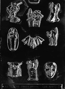 BS HALLOWEEN ASSORTMENT bat mummy cat mold Chocolate Candy molds cupcake toppers - Picture 1 of 1