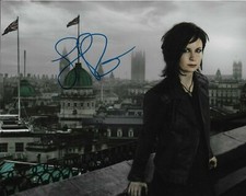 MARY LYNN RAJSKUB SIGNED 8X10 PHOTO ACTRESS 24 CHLOE OBRIEN JACK BAUER
