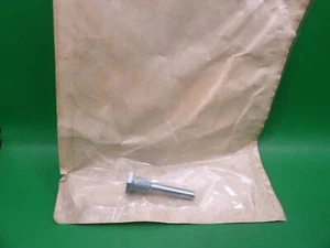 NOS HOMELITE A-70624-A FACTORY GENUINE VIBRATION ISOLATOR OEM 12100B - Picture 1 of 4