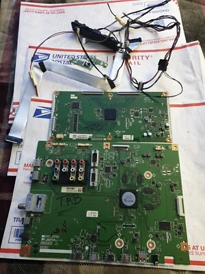  Sharp DUNTKG381FM01 (FM01S or G381FM01 Main + Tcon And More parts M20 - Image 1 of 3