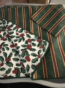 Longaberger Bread Brick Cover AMERICAN HOLLY/ IMPERIAL STRIPE- New W/O Bag - Picture 1 of 3