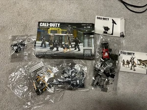 Mega Bloks Call of Duty building sets - Picture 1 of 10