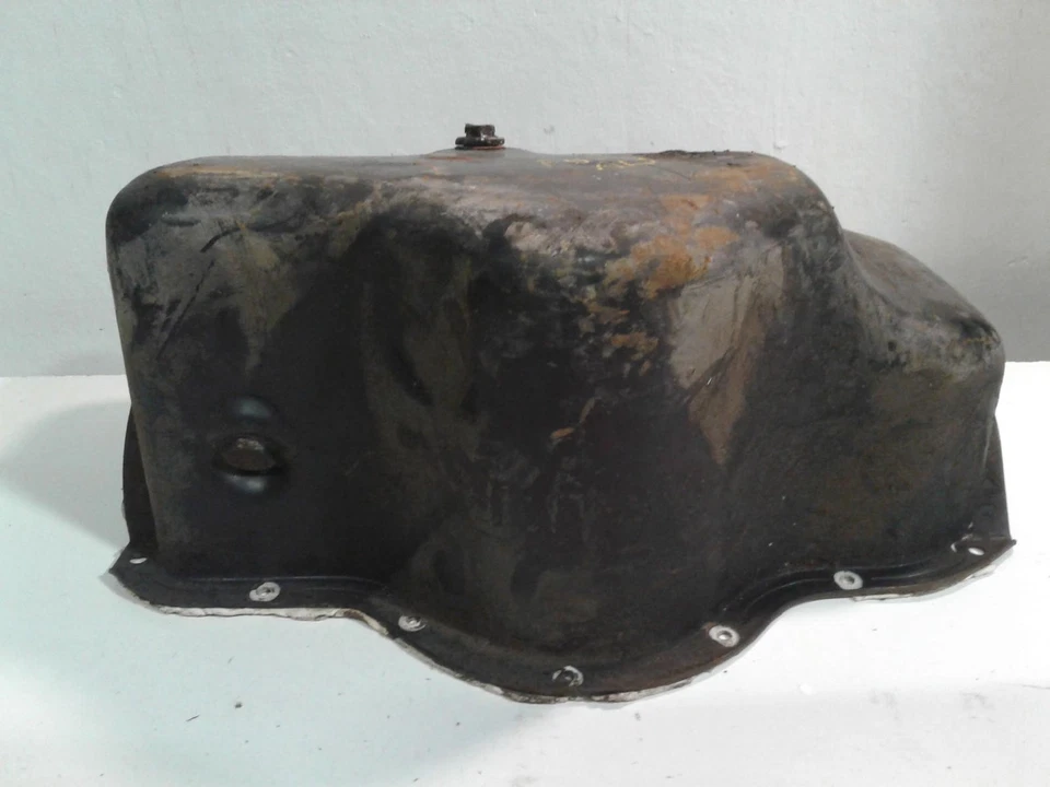 Cacerola de aceite del motor usada se adapta a: 1986 Amc Renault Alliance 1.4 grado A Foto 1 de 4