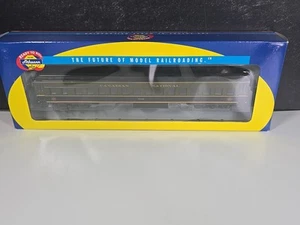 Athearn HO 7815 Canadian National Clerestory Coach - Picture 1 of 8