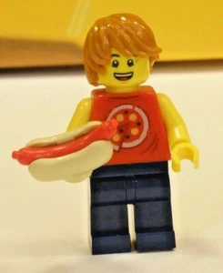 LEGO Ronny (hs028) minifigure from Hidden Side (70422) Shrimp Shack Attack - Picture 1 of 5