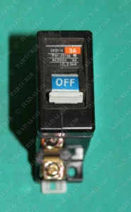 Fuji Electric, CP31/X3A, Circuit Breaker 3 Amp 3a Panel Enclosure Mount - Picture 1 of 3