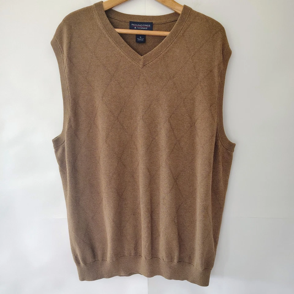 Vtg Roundtree & Yorke Pullover Sweater Vest Men's XL Academia Old Money Preppy  - Image 1 of 4