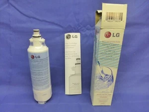 Genuine LG LT700P Refrigerator Water Filter ADQ36006101 Made By 3M - Picture 1 of 7