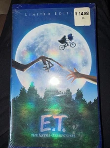 E.T. The Extra-Terrestrial (VHS, 2002, 20th Anniversary Limited Edition. Wrapped - Picture 1 of 4