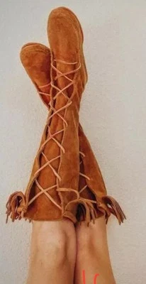 Botas de joelho mocassim de couro tamanho 8 MINNETONKA franja boho festival indie ocidental - Imagem 1 de 4