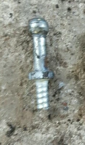 VOLVO V50 04-07 2.0D MOTORABDECKUNG HALTER CLIP HALTERUNG BOLZEN STÄNDERHALTERUNG  - Bild 1 von 1