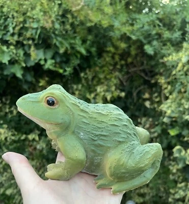 Latex Mould to Make this Lifelike Frog for Plaster or Concrete - Image 1 of 4